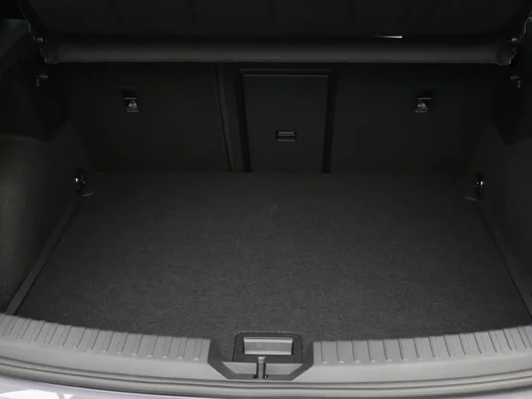 CUPRA Leon (2025) — foto 6 van 19
