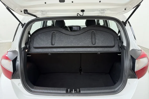 Hyundai i10 (2024) — foto 15 van 19