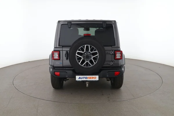 Jeep Wrangler Unlimited (2022) — foto 11 van 16