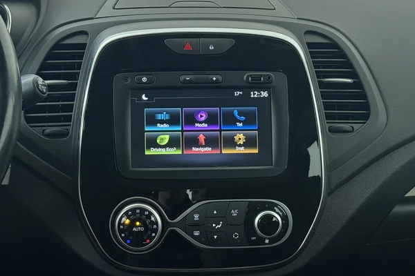 Renault Captur (2019) — foto 3 van 18
