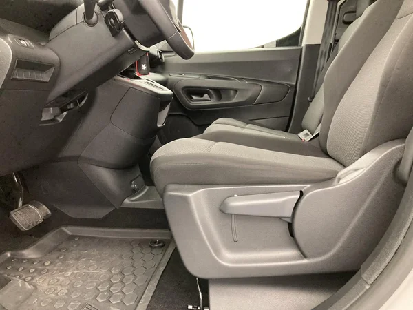 PEUGEOT Partner Van Swb (2024) — foto 30 van 36