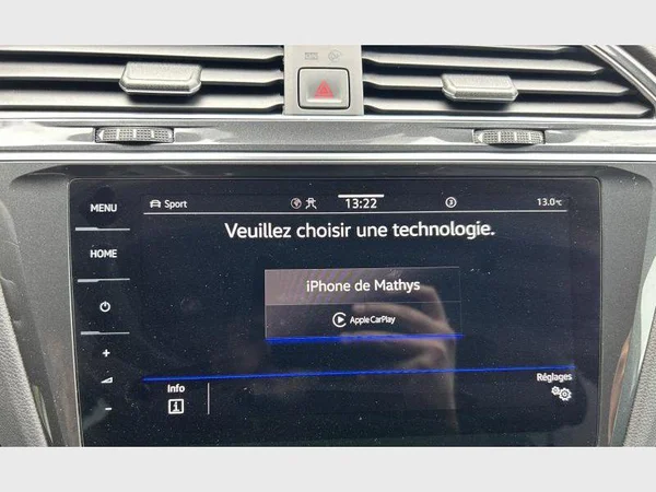 Volkswagen TIGUAN (2022) — foto 14 van 37