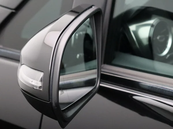 Mercedes-Benz V-Klasse (2024) — foto 35 van 36