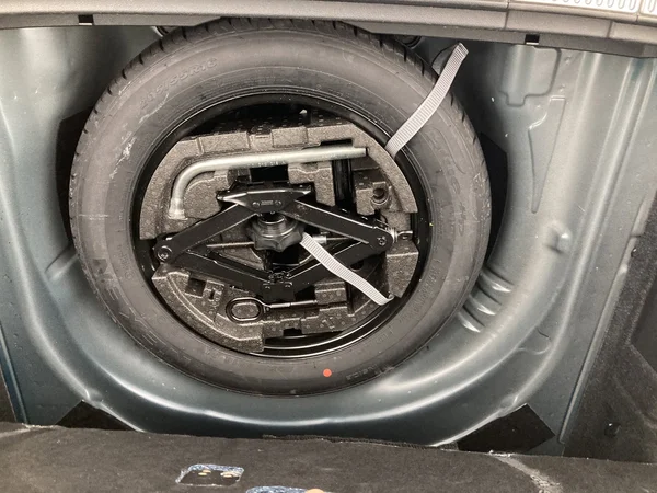 SKODA Superb Combi (2023) — foto 29 van 36