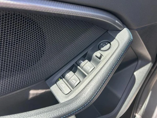 BMW 1 Hatch (F40) (2020) — foto 21 van 31