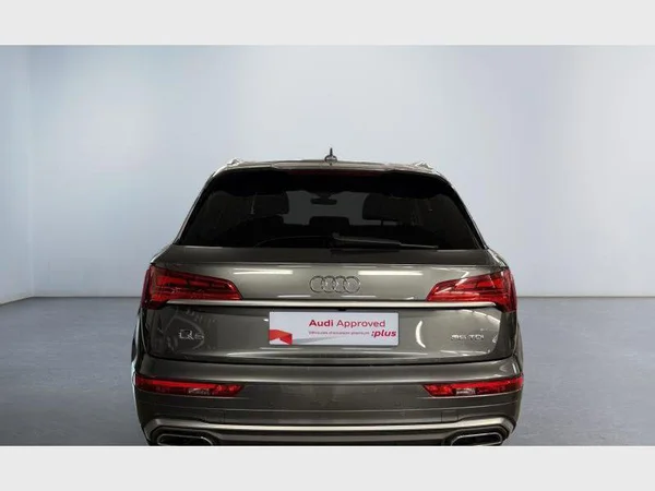 Audi Q5 (2021) — foto 24 van 26