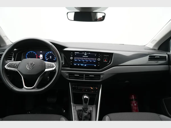 VOLKSWAGEN Polo (2024) — foto 8 van 25