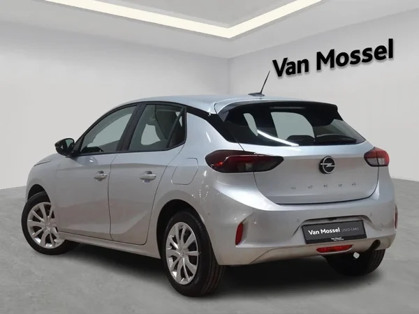Opel Corsa (2025) — foto 8 van 19