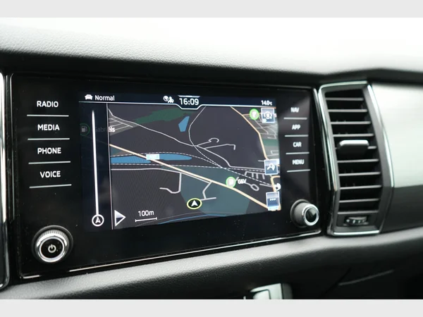 SKODA Kodiaq (2021) — foto 18 van 29