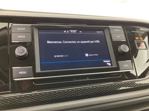 VOLKSWAGEN Polo (2024) — foto 21 van 36