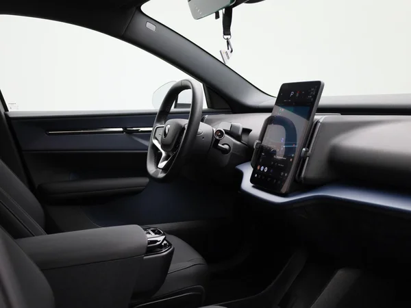 Volvo EX30 (2024) — foto 21 van 39
