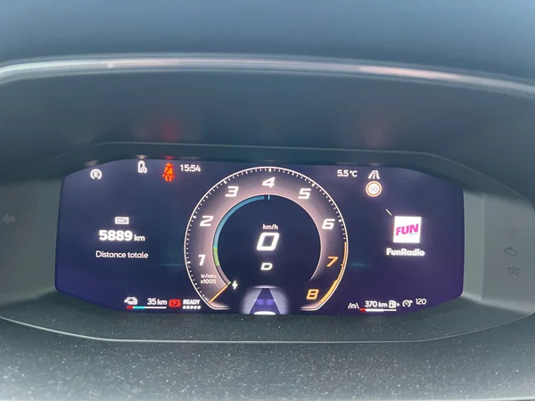 CUPRA Leon ST e-Hybrid (PHEV) (2025) — foto 22 van 25
