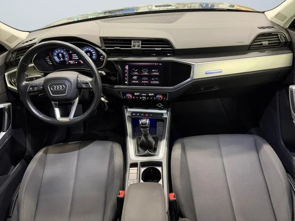 AUDI Q3 Sportback (2020) — foto 6 van 29