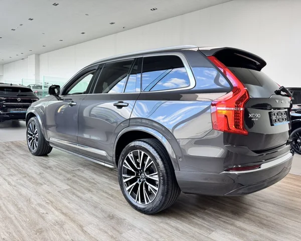 Volvo XC90 (2024) — foto 30 van 30