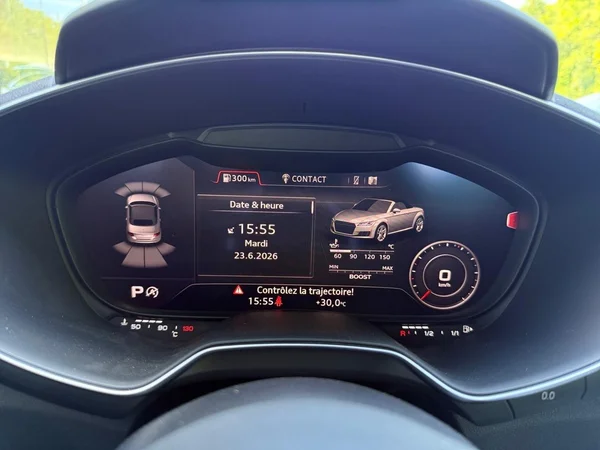 AUDI TT Roadster (2023) — foto 13 van 13