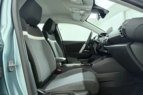 Citroen C4 (2022) — foto 20 van 22
