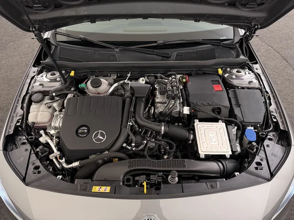 MERCEDES A 250 (2022) — foto 6 van 32