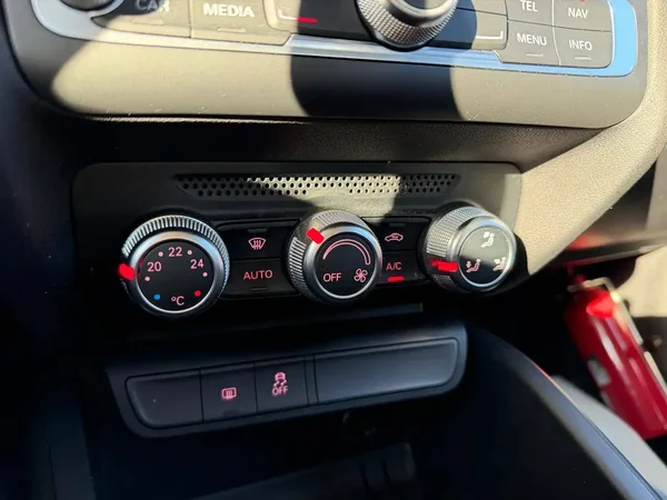 Audi A1 (2016) — foto 4 van 23