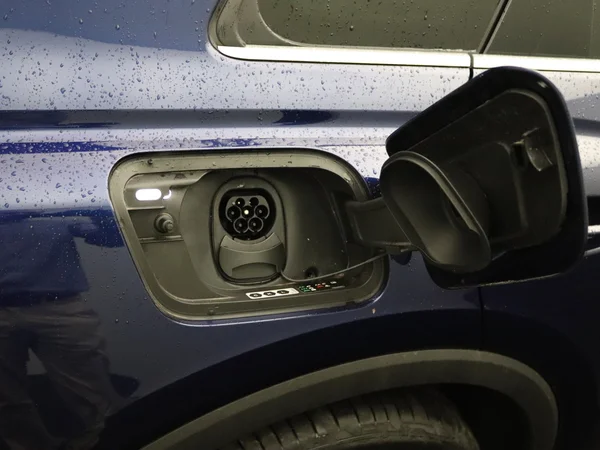 AUDI Q4 e-tron (2025) — foto 9 van 23