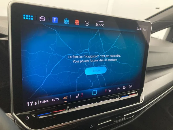VOLKSWAGEN Golf VIII (2025) — foto 15 van 36