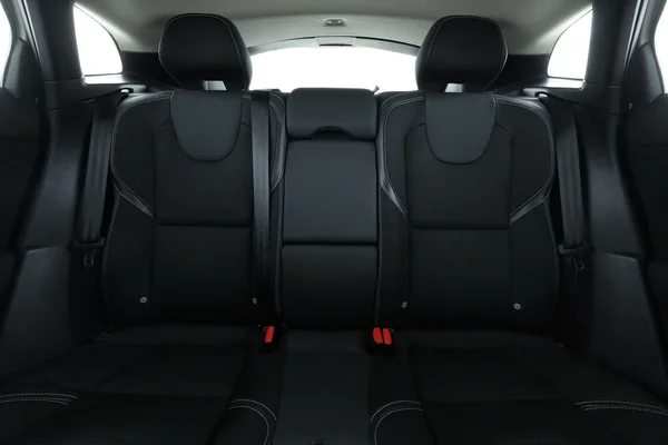 Volvo V40 (2019) — foto 6 van 16