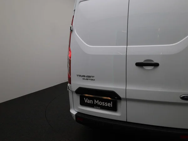Ford Transit Custom (2022) — foto 29 van 38