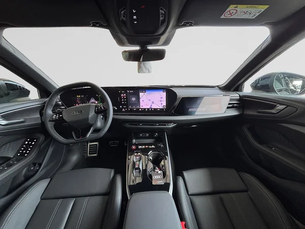 AUDI A5 Avant e-hybrid (PHEV) (2026) — foto 2 van 24