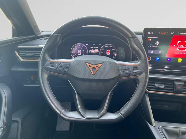 CUPRA Leon (2023) — foto 7 van 24