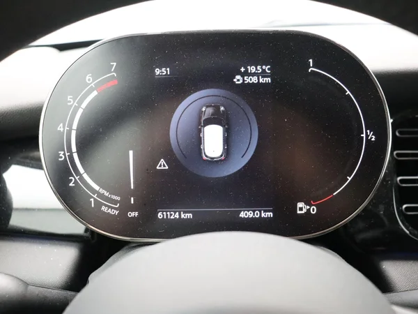 MINI Cooper (2024) — foto 3 van 23