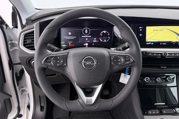 Opel Grandland (2024) — foto 14 van 28