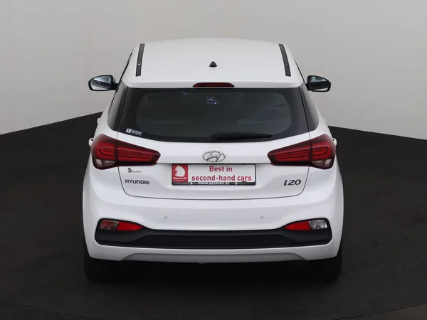 HYUNDAI i20 (2019) — foto 21 van 24