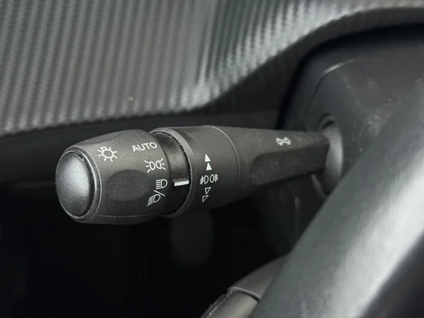 PEUGEOT 2008 (2022) — foto 16 van 27