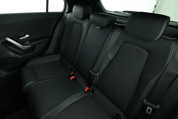 Mercedes-Benz A-Klasse (2021) — foto 5 van 16