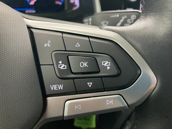 VOLKSWAGEN Taigo (2023) — foto 14 van 36