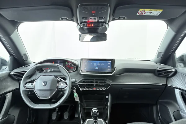 Peugeot 2008 (2025) — foto 16 van 16