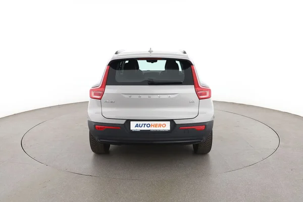 Volvo XC40 (2023) — foto 11 van 16