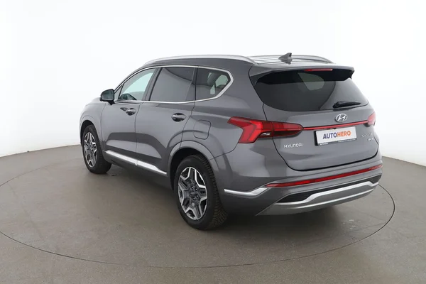 Hyundai Santa Fe (2024) — foto 10 van 16