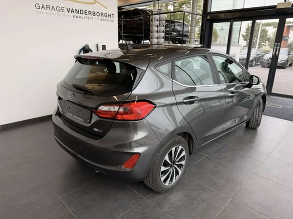 Ford Fiesta (2023) — foto 17 van 22