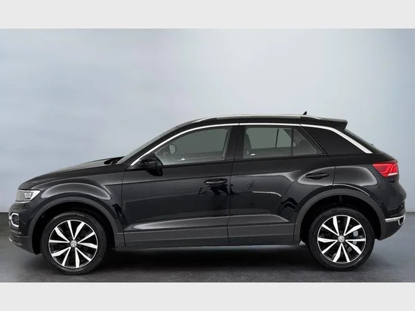 Volkswagen T-Roc (2019) — foto 30 van 32
