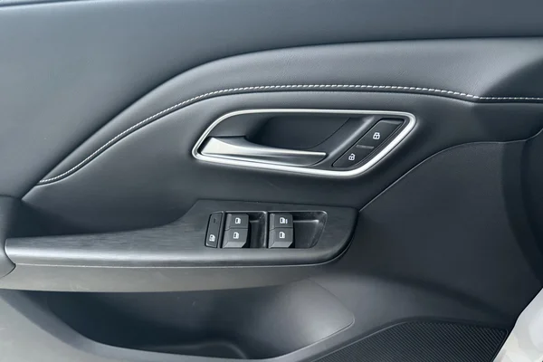 MG ZS Hybrid+ (HEV) (2026) — foto 9 van 17