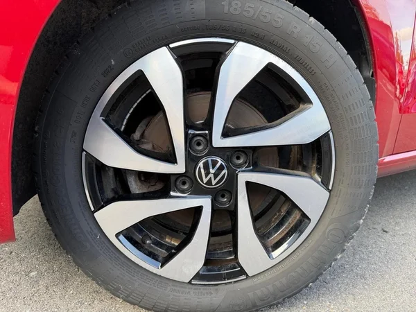 VOLKSWAGEN Up! (2023) — foto 15 van 24