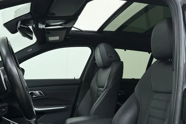 BMW 3 SW PHEV (G21) (2021) — foto 9 van 32