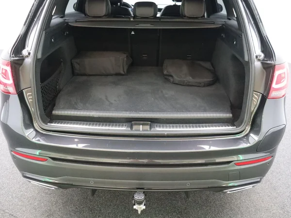 Mercedes-Benz GLC (2022) — foto 11 van 26