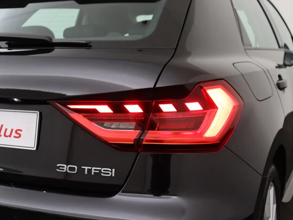 AUDI A1 Sportback (2024) — foto 8 van 18