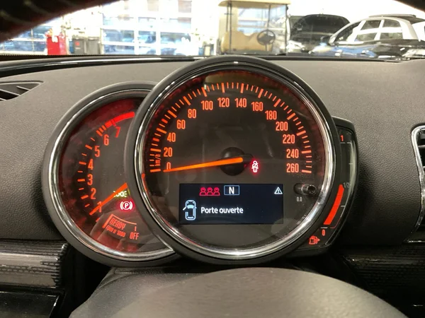 MINI Mini Clubman (F54) (2019) — foto 7 van 20