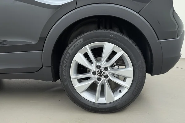 Volkswagen T-Cross — foto 13 van 16
