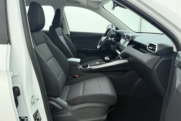 MG ZS Hybrid+ (HEV) (2026) — foto 14 van 16