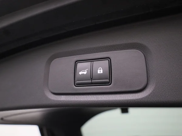Nissan QASHQAI (2023) — foto 6 van 45