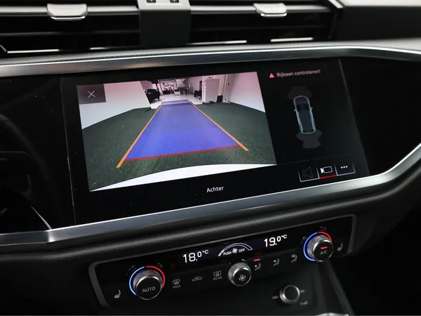AUDI Q3 (2019) — foto 13 van 20