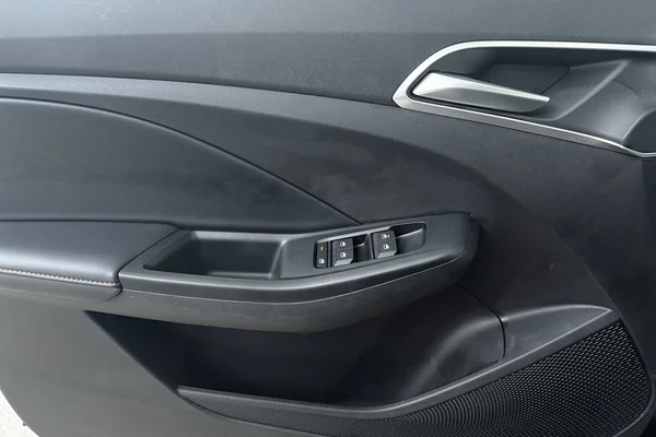 MG MG3 Hybrid+ (HEV) (2025) — foto 8 van 18